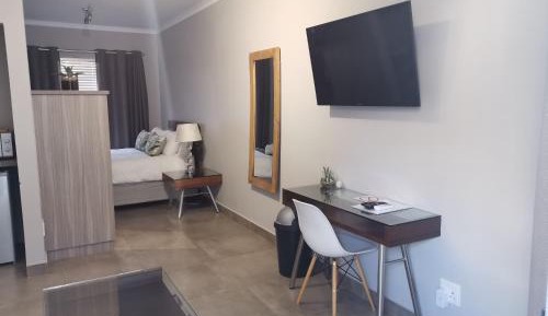 Apartment 4