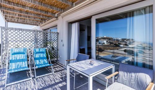 Studio Apartment with Sea View