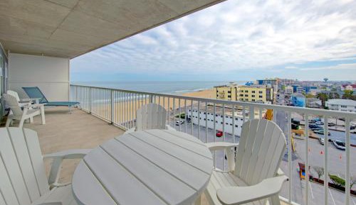 Queen Suite with Sea View