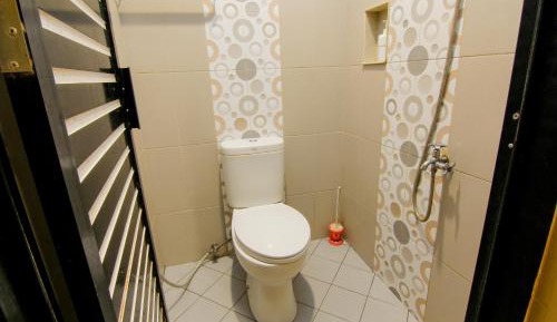 Standard Twin Room with Shared Bathroom