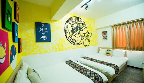Quadruple Room with Private Bathroom