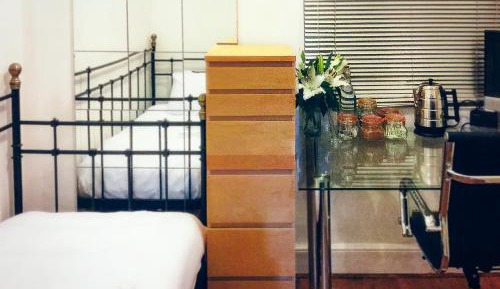 Single Room with Shared Bathroom