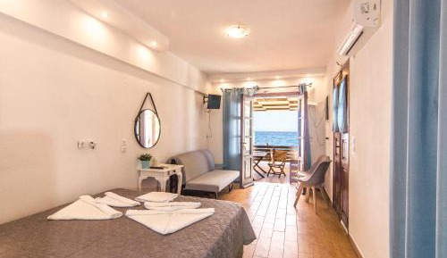Triple Room with Sea View