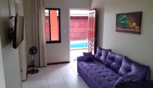 Apartment with Pool View 
