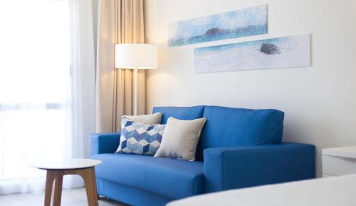 Deluxe Suite with Sea View