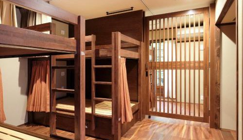 Bed in 6-Bed Mixed Dormitory Room