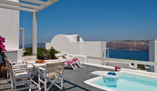 Two Bedroom Apartment Partially Caldera View