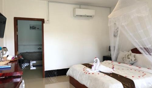 Superior Twin Room with Garden View