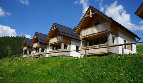 Suite with Mountain View