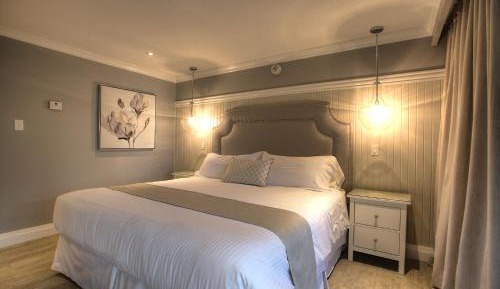 King Room with Lake View