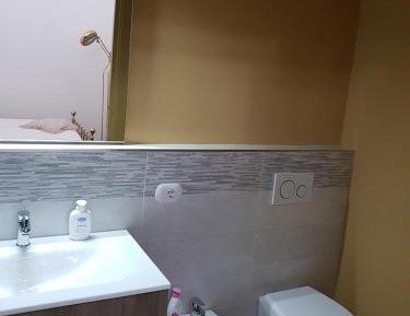 Single Room with Private Bathroom