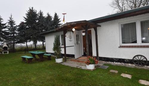 One-Bedroom Bungalow