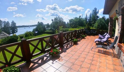 Villa with Garden View