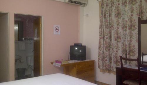 Queen Room