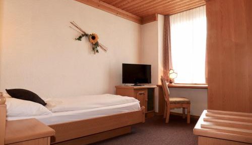 Single Room with Shower
