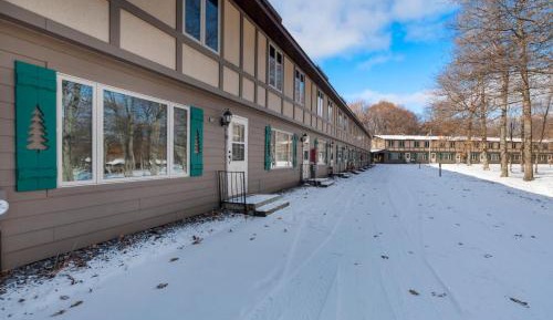 Two Bedroom Apartment 