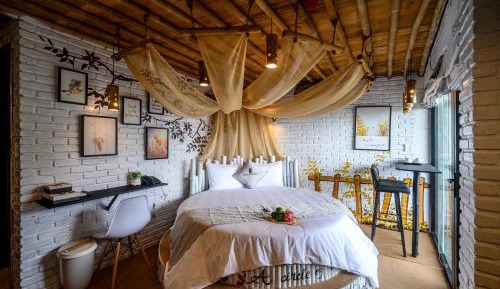 Deluxe Double Room with Balcony and Sea View