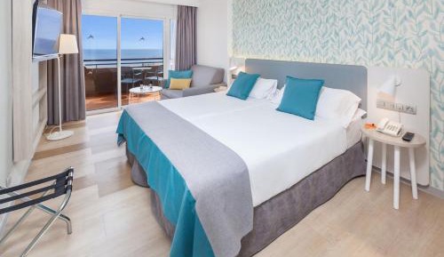 Double Deluxe View (Adults Only 18+) 