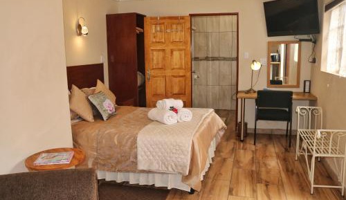 Deluxe Double Studio