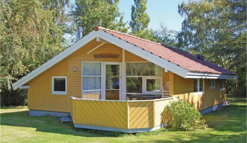 Two-Bedroom Holiday Home