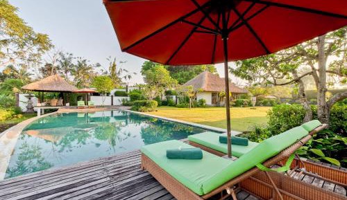 Four-Bedroom Villa with Private Pool
