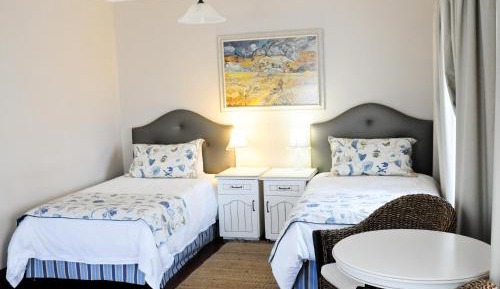 Twin Room with Kitchenette