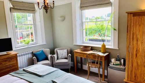 Double or Twin Room with Private External Bathroom