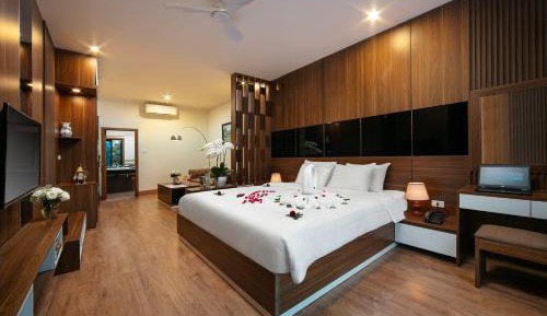 Suite Double with Balcony and Mountain View