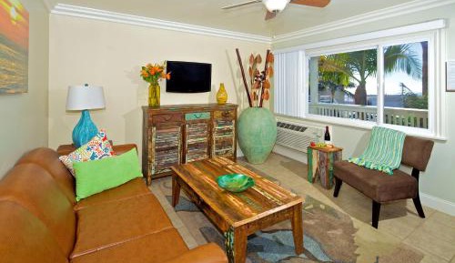 Luxury One-Bedroom Suite