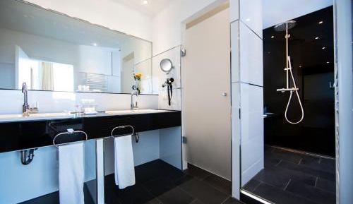 Superior Double Room with Forest View