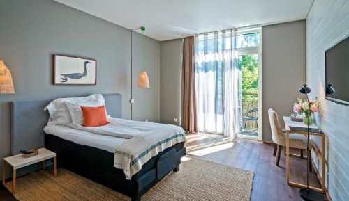 Standard Single Room with Balcony