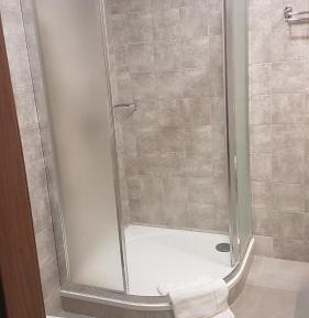 Economy Triple Room