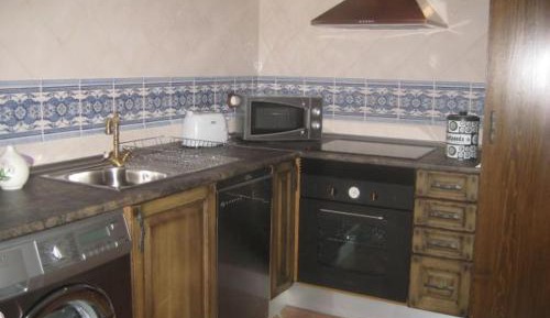Two-Bedroom Apartment (6 Adults)