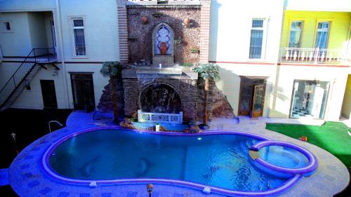 Large Double Room