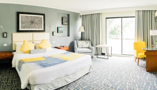 Standard Queen Room