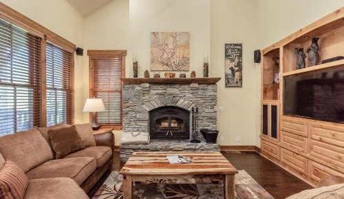 Three-Bedroom Vacation Home 