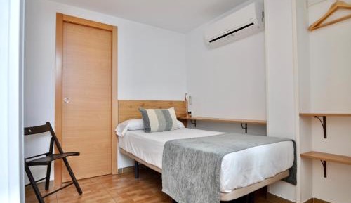 Economy Single Room