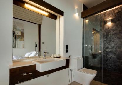 Deluxe Twin Room in Beach view wing
