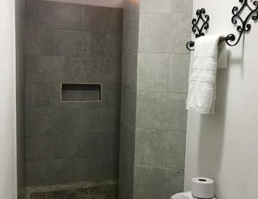 Queen Room - Disability Access