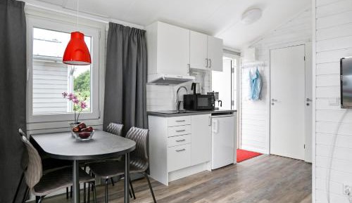 One-Bedroom Cottage