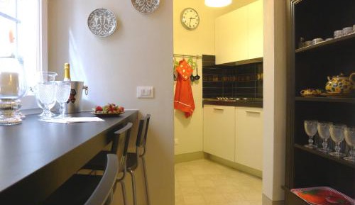 Two-Bedroom Apartment - Split Level