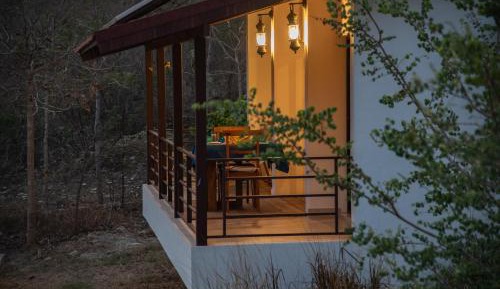 Mountain Paradise Long Stay with Free Inclusions