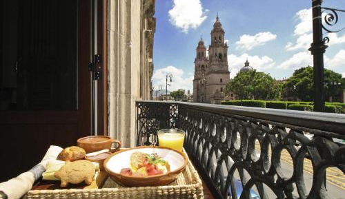 Queen Room with Balcony