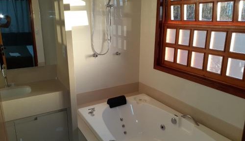 Studio with Spa Bath