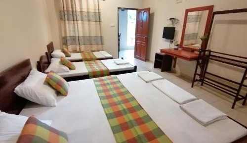 Deluxe Quadruple Room