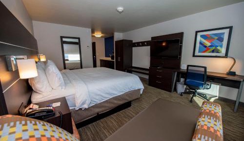 King Suite with Sofa Bed