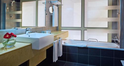 Executive King Room