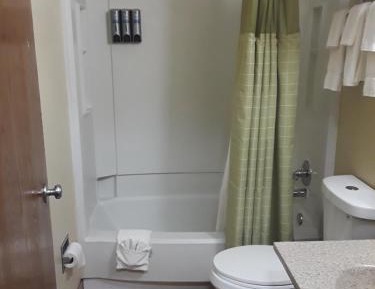 King Suite with Spa Bath