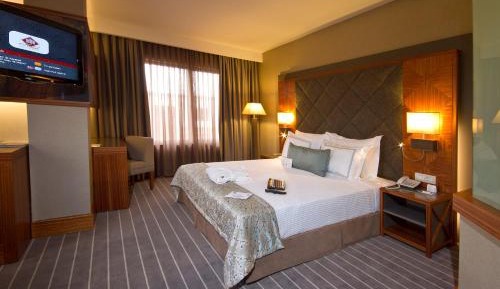 Deluxe Single Room