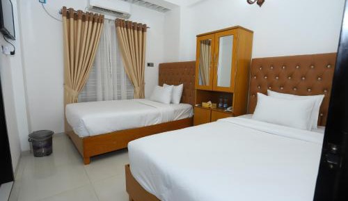 Queen Room with Two Queen Beds